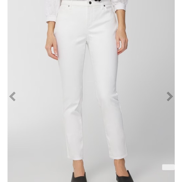 CHICO’S SO SLIMMING GIRLFRIEND SLIM LEG CROP WHITE STRETCHY JEANS WITH POCKETS - Picture 12 of 16